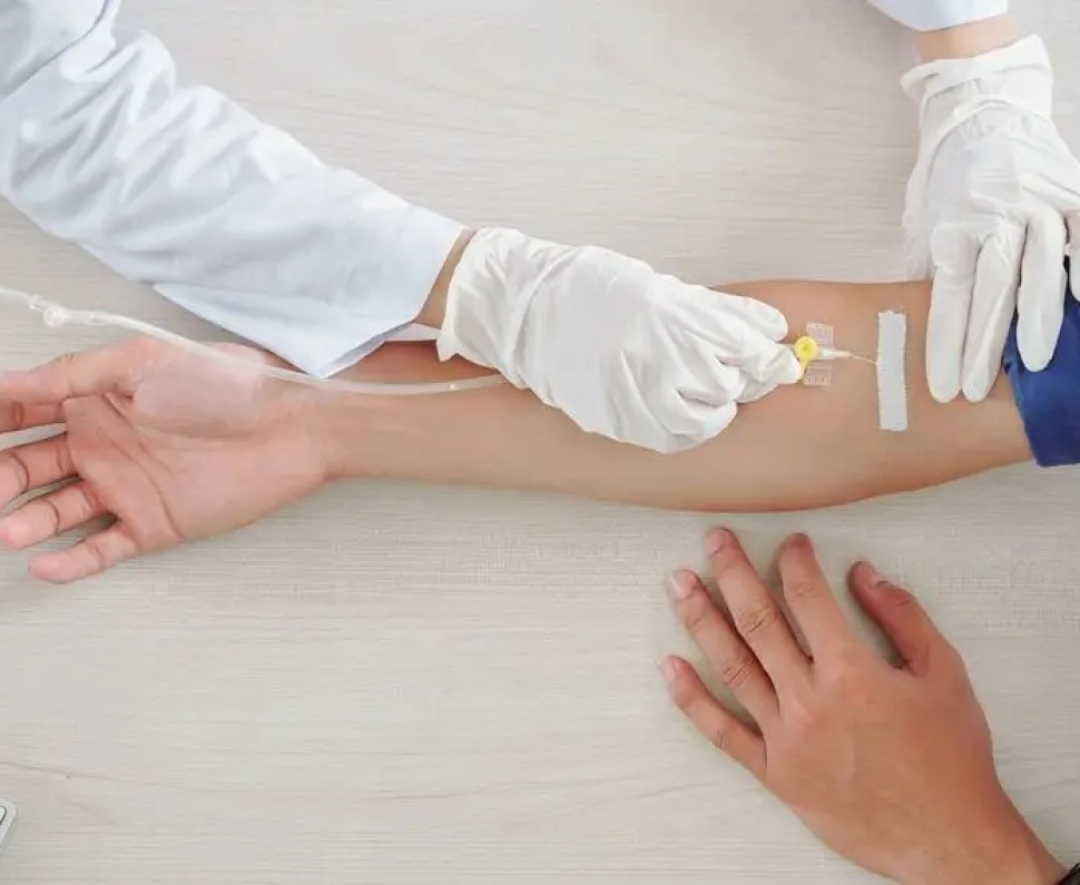 Serum-therapy-injections-dressing-change